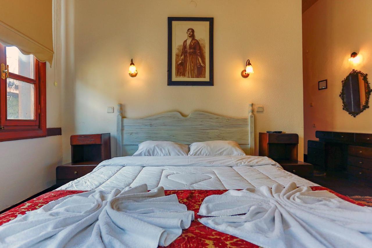 Atelya Art Hotel Antalya Exteriör bild